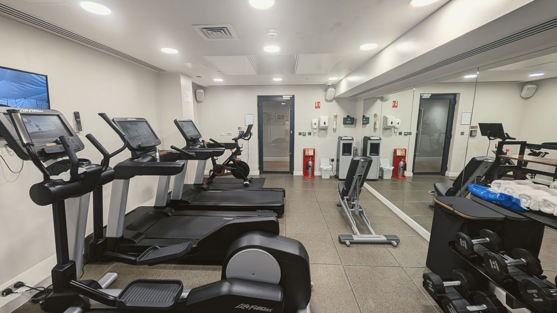 Staybridge Suites London Vauxhall hotel gym review with cardio machines and weights